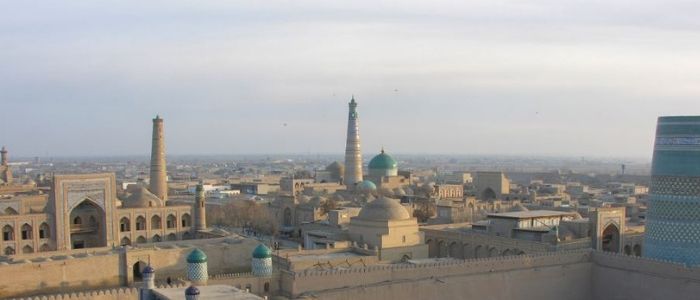 La ciudad Khiva de Uzbekistán parada obligada Ruta de la Seda